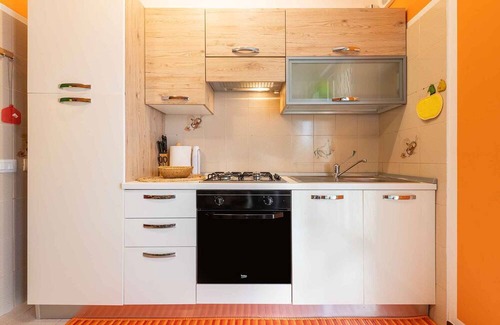 Lido Apartment | Holiday apartment with airconditioning and balcony