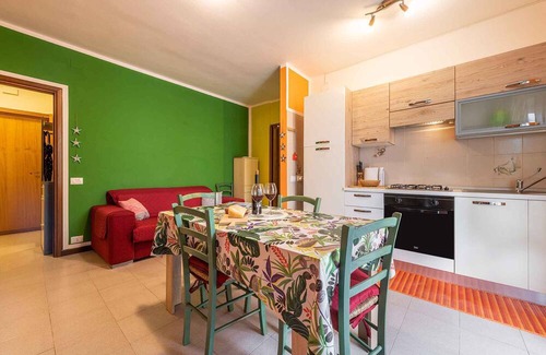 Lido Apartment | Holiday apartment with airconditioning and balcony