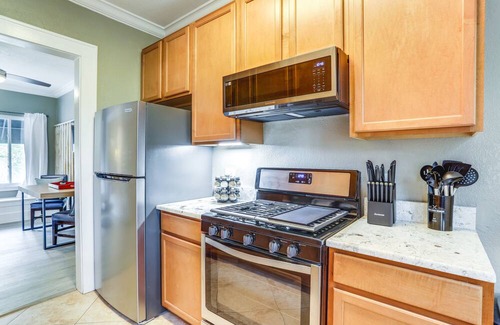 St. Petersburg - Clearwater Apartment | Chic St Petersburg Studio in Artsy Downtown!