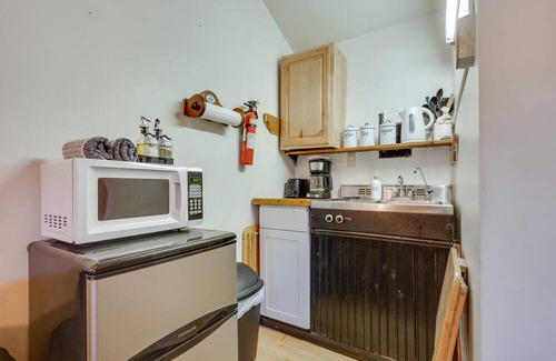 Weirs Beach Apartment | Pet-Friendly Laconia Vacation Rental w/Fireplace!