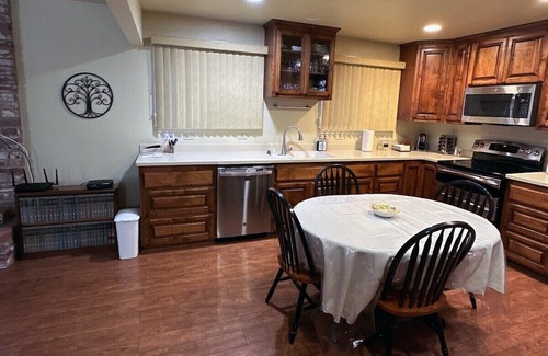 Covell Park House | Tomodachi House - The Perfect Getaway for All!