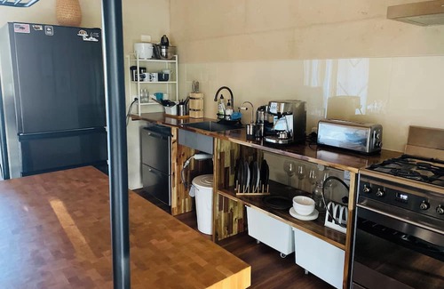 Nornalup House | Nornalup Rammed Earth Home, one bedroom