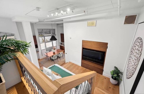 Downtown San Diego Condo | Luxury Loft: Bright and Open Ground Floor w/ Designer Finishes