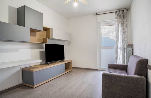 Vela Apartment | Apartment 'Appartamento Gardolo' with Mountain View, Balcony and Air Conditioning
