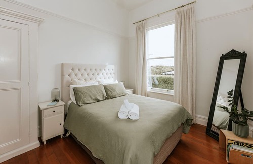 Oamaru House | Tees Oasis - Oamaru Holiday Home