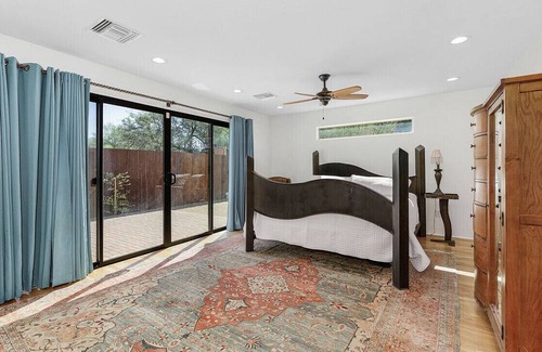 Armory Park House | 3BR 2B Tucson charm: modern comforts meet Western allure in historic Armory Park