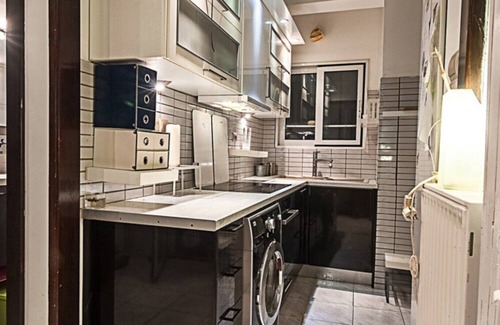 Vyronas Apartment | CityScape-Zen-Penthouse