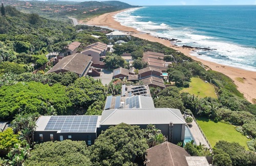 Westbrook House | Beachfront Villa - Five Bedroom House, Sleeps 10