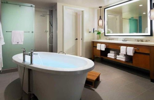 Kaanapali Villa | THE WESTIN NANEA OCEAN VILLAS