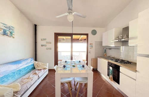Luddui Apartment | H 50 SEA VIEW HOUSE IN BUDONI HILL