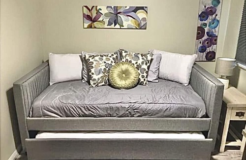 Westcliffe House | Right downtown, for family or traveling friends. Patio, grill and dogs allowed!