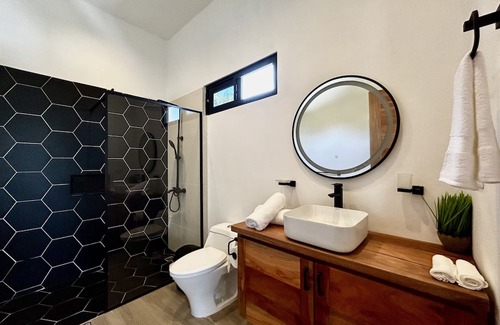 El Centro House | -NEW- Spacious 5Bdrms Villa With Pool & Grill - Close to Playa Popy !