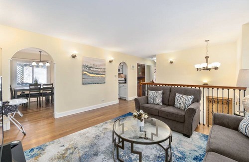 Dyer House | Dyer Indiana Rental