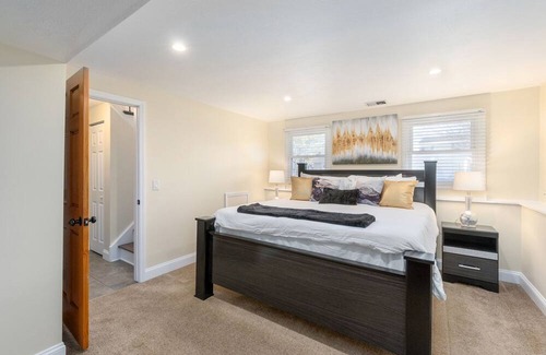 Dyer House | Dyer Indiana Rental