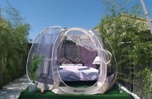 Montpouillan House | Holiday Home 'Le Refuge Zen Et Bien-être Bulle' with Private Pool, Private Terrace and Wi-Fi