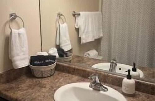 Mesquite Condo | Cozy Springs, Comfortable 2 Bedroom Condo