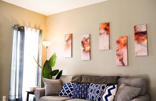 Arlington Apartment | 6 Mins Away Cowboy/Ranger Stadium Arlington 1bd