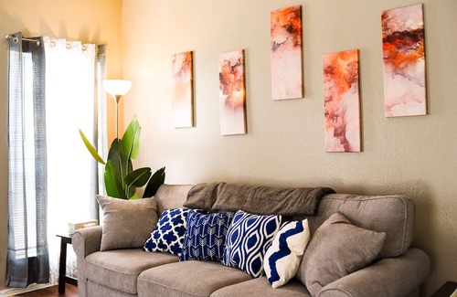 Arlington Apartment | 6 Mins Away Cowboy/Ranger Stadium Arlington 1bd