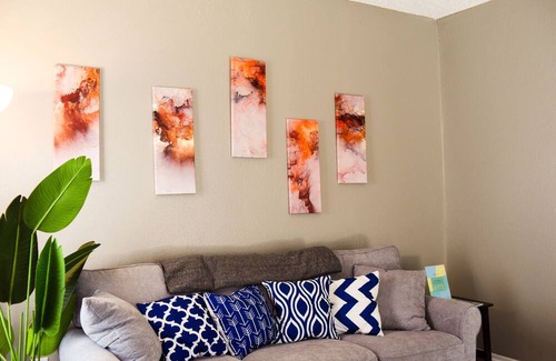 Arlington Apartment | 6 Mins Away Cowboy/Ranger Stadium Arlington 1bd