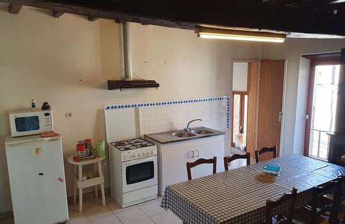 Maupas House | Charmant Gîte de Campagne Isolé Avec Piscine