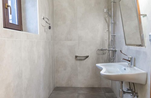 Omales Apartment | Armenopetra view-Agrioloupino, double PWD,Mani