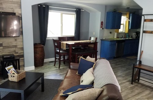 Cedar Glen Cottage | Lazy dog cottage, dog friendly Cozy cottage nestled in the trees n