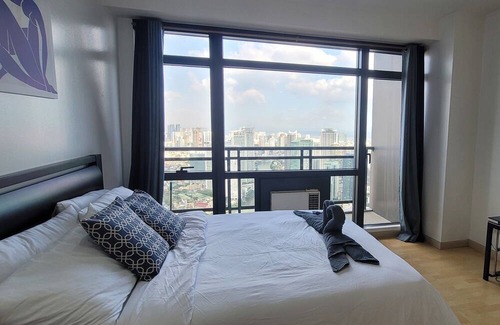 Downtown Apartment | Gramercy / Amazing view / 100mbps WiFi / Tranquil