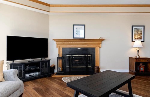 Chestnut Springs Condo | Highridge Court 24 with Wintergreen Advantage