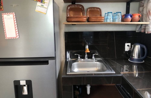 Colonia Adolfo Lopez Mateos House | Casa Sombrero private & spacious guest studio