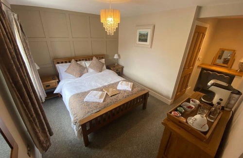 Ewyas Harold Bed & Breakfast | The Temple Bar Inn