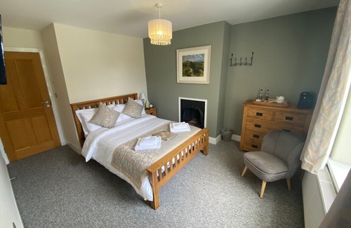 Ewyas Harold Bed & Breakfast | The Temple Bar Inn