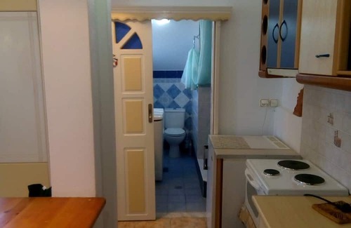 Evdilos House | Bella Vista GuesthousenCosy studio apt. w/sea view, front yard,10' to Evdilos