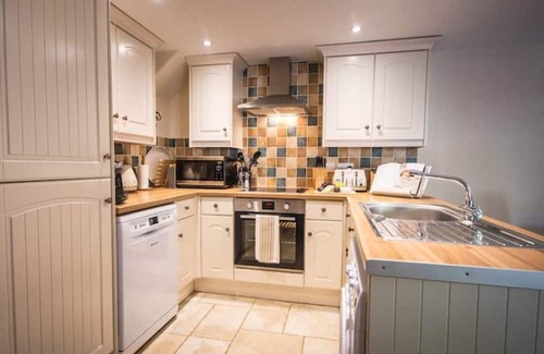 Alstonfield Cottage | Duck Cottage Milldale Alstonefield Peak District