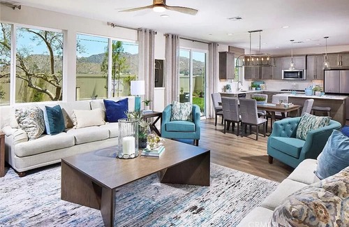 Moreno Valley House | Modern Radiant Haven Retreat