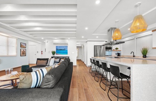 Parque Apartment | Enjoy a relaxing stay at Casa Elena with your family and friends.