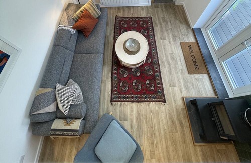 Lifton Apartment | Felly House Annex