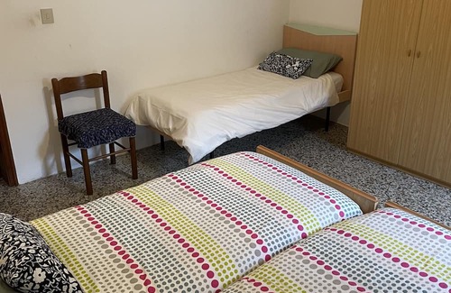 Bisenti Apartment | Charming Central Bisenti Getaway with Garden and off street parking