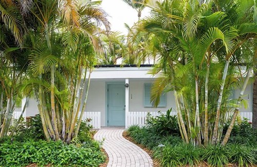Islamorada House | 2 Spacious Units, Beachfront Property, Onsite Pool, Free Parking, Pet-friendly!