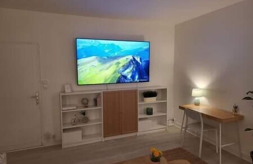 Vendome Apartment | Appartement zen et Calme, Centre Ville