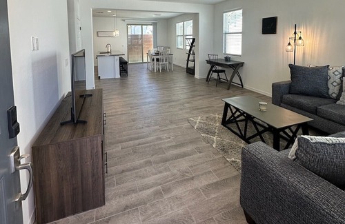 Surprise House | Beautiful Brand New Cozy Home With Pool
