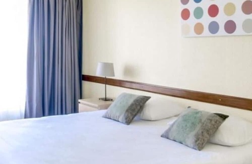 Bellerive-sur-Allier Apartment | Studio Triple Côté Parc - 3 Lits Simples