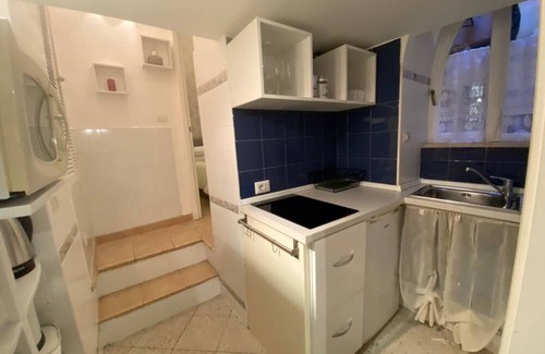 Rione V Ponte Apartment | Navona Isabel Loft Domitia Home