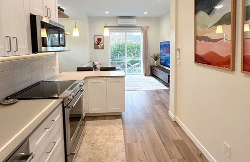 Orting Apartment | Small Town Luxuries