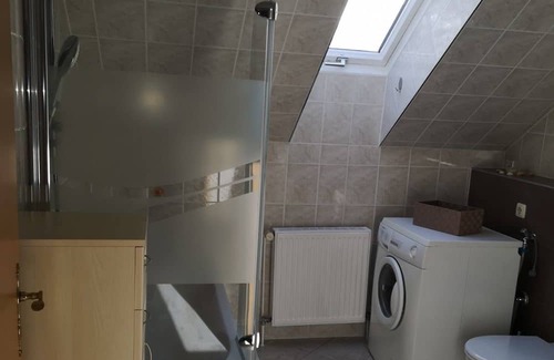 Schoenfeld-Weissig Apartment | Apartment 'Ruhe Am Sandweg' with Balcony and Wi-Fi