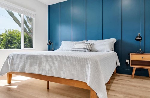 View Park-Windsor Hills House | LUXE SoFi Home KING beds