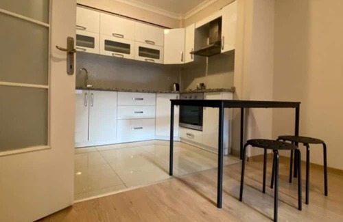 Karsiyaka Apartment | Home Office Modern Flat