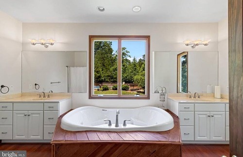 Wicomico Church House | A Private , Stunning Vacation Home or Retreat