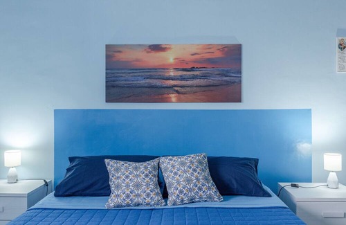Porto Empedocle Apartment | Holiday Home 'Nautilus' with Sea View, Wi-Fi and Air Conditioning