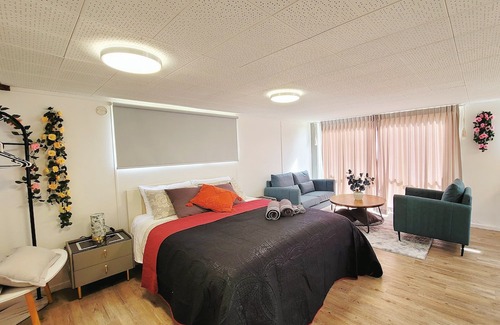 Stanmore Bay Villa | The Gulf Red Vacation Home, Clean 2-bedroom
