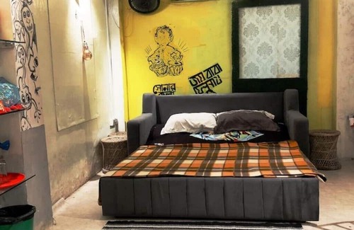 Kolkata Apartment | Theme Styled Living In heart of City